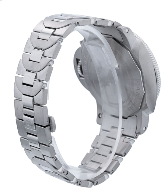 Panerai Submersible PAM01068 Image 3